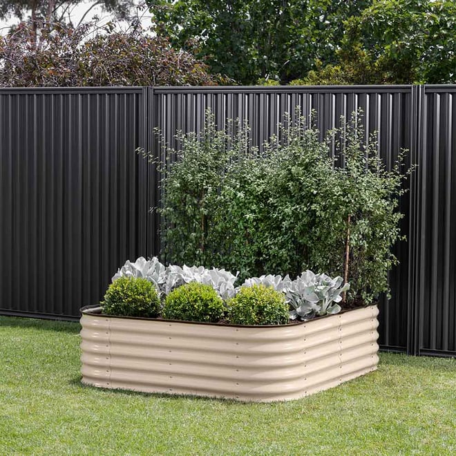 Stratco 9-In-1 Modular Raised Garden Bed Cream