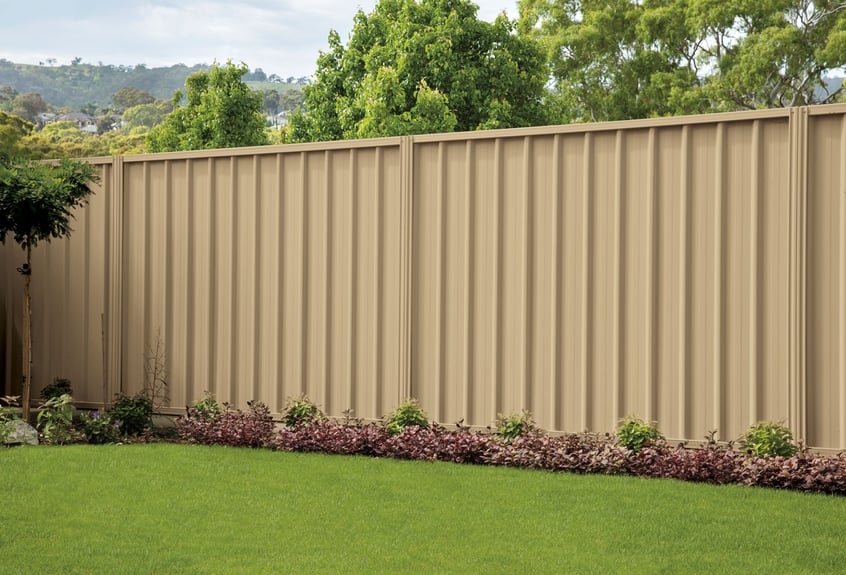 Fencing Fences Fence Good Neighbour Superdek NZ 02